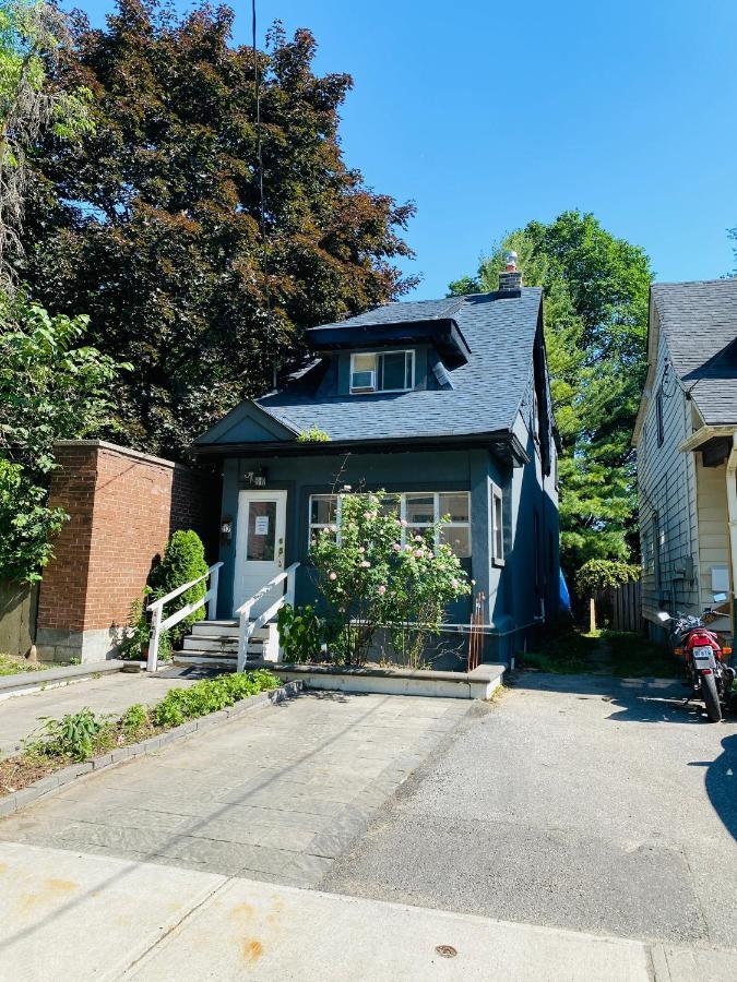 Lovely II Space Share A Room East York Canada Toronto Extérieur photo